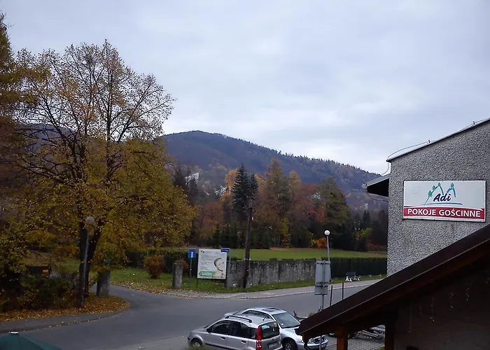 Adi Pokoje אוסטראון